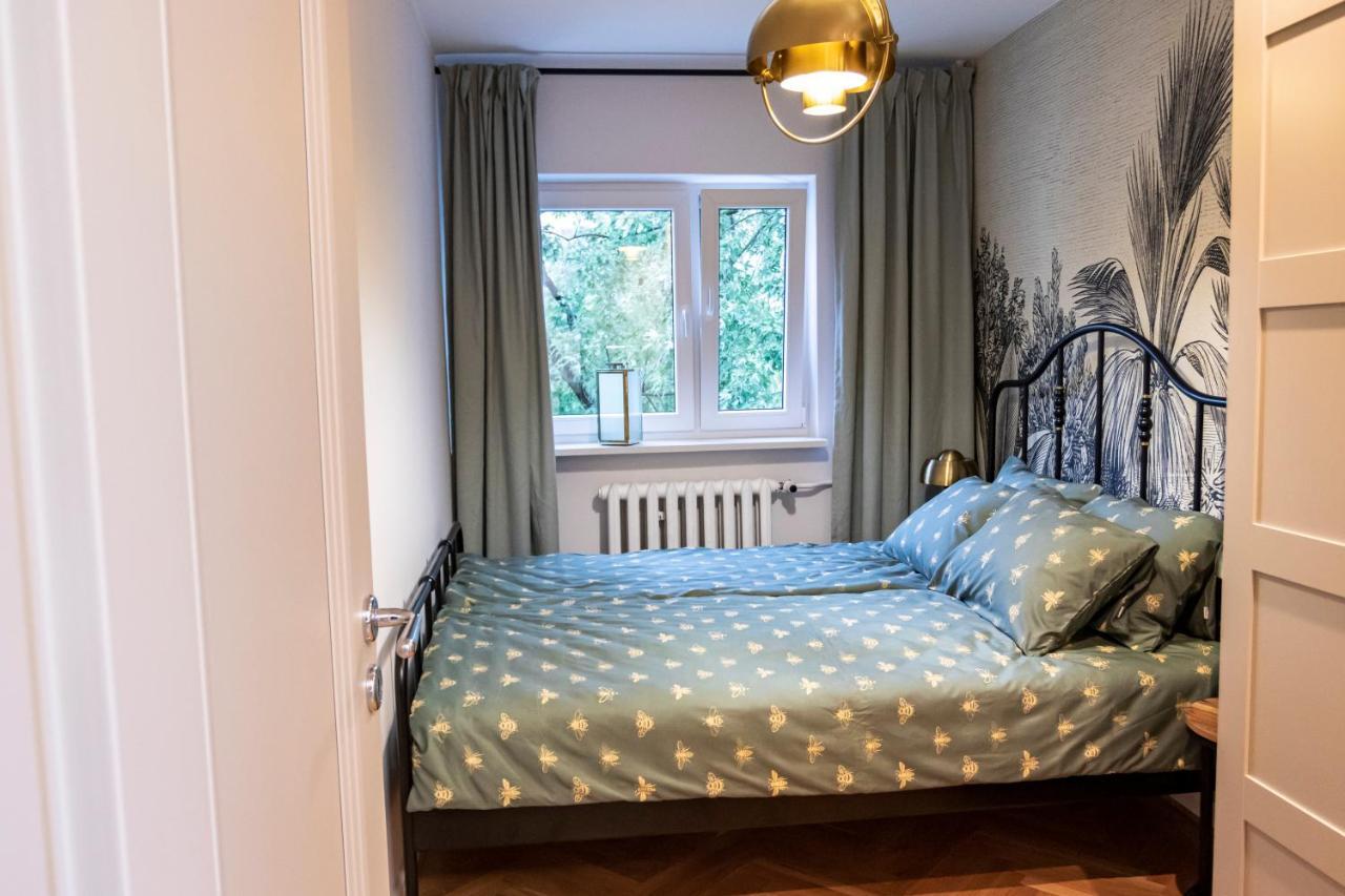 Apartament Przy Metrze Wierzbno Z Nuta Vintage Warschau Exterior foto